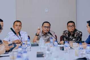 Wako Pekanbaru Terapkan Peningkatan Status Karhutla Menjadi Tanggap Darurat