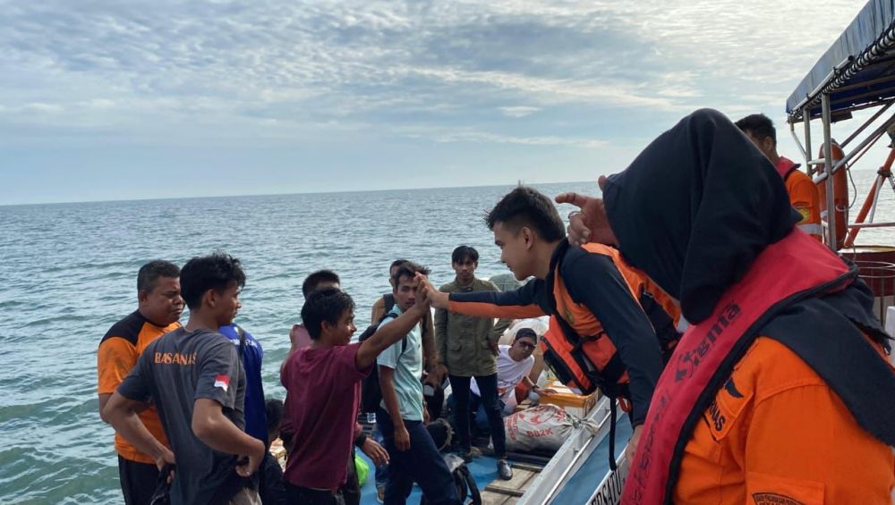 5 Korban Kecelakaan Kapal di Selat Malaka Ditemukan Selamat