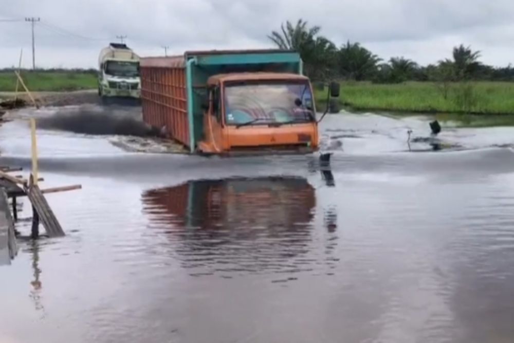 Banjir Landa Rohul, Akses Jalan Sontang-Duri Lumpuh