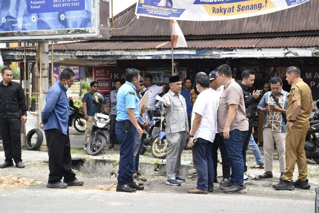 Komisi I Sidak IPAL, Doni Saputra : Jalan Rusak Tidak Di Perbaiki Siap Lapor ke Pihak Berwajib !