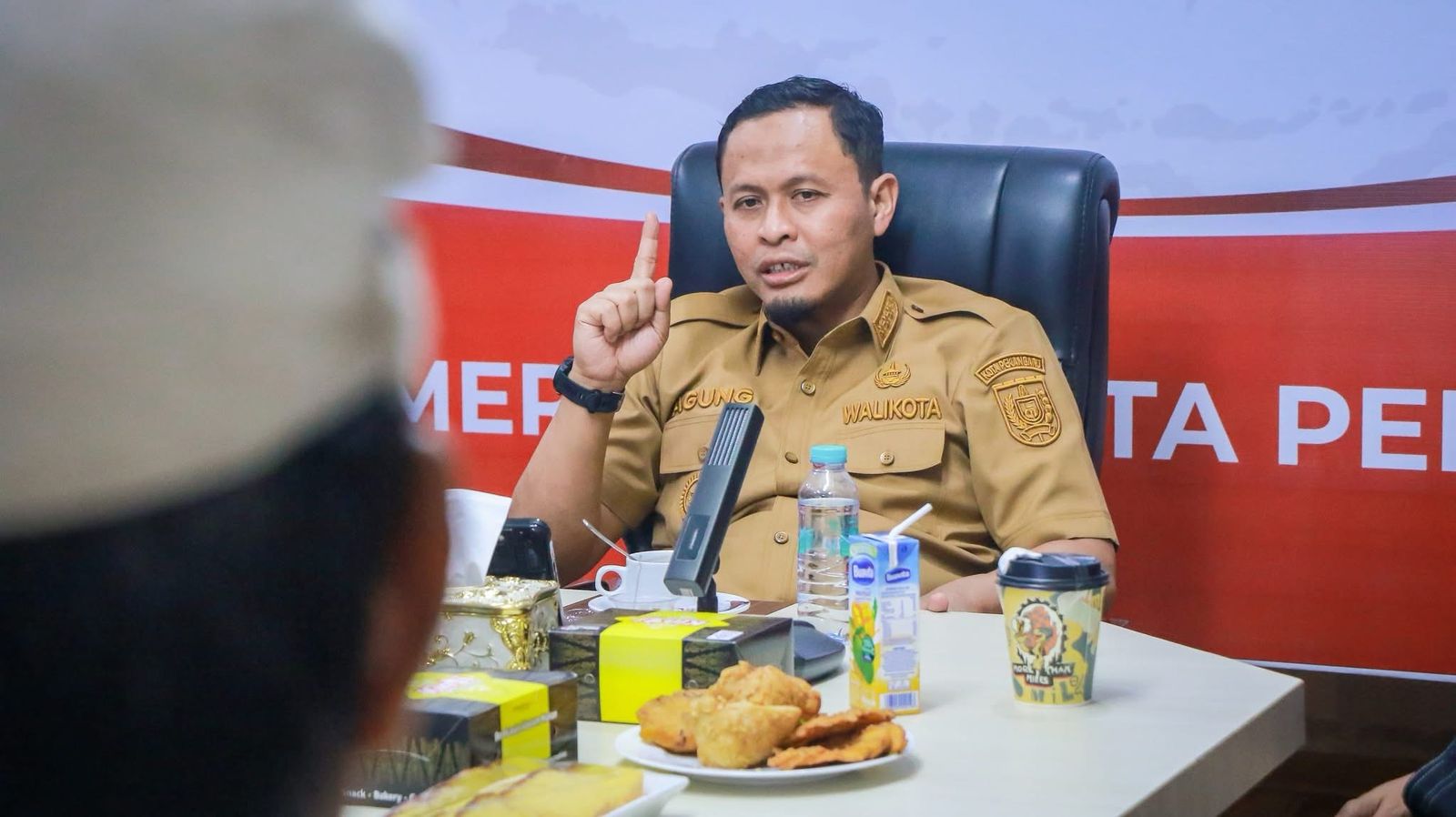 Hasil Survei, Masyarakat Puas Kinerja Agung-Markarius