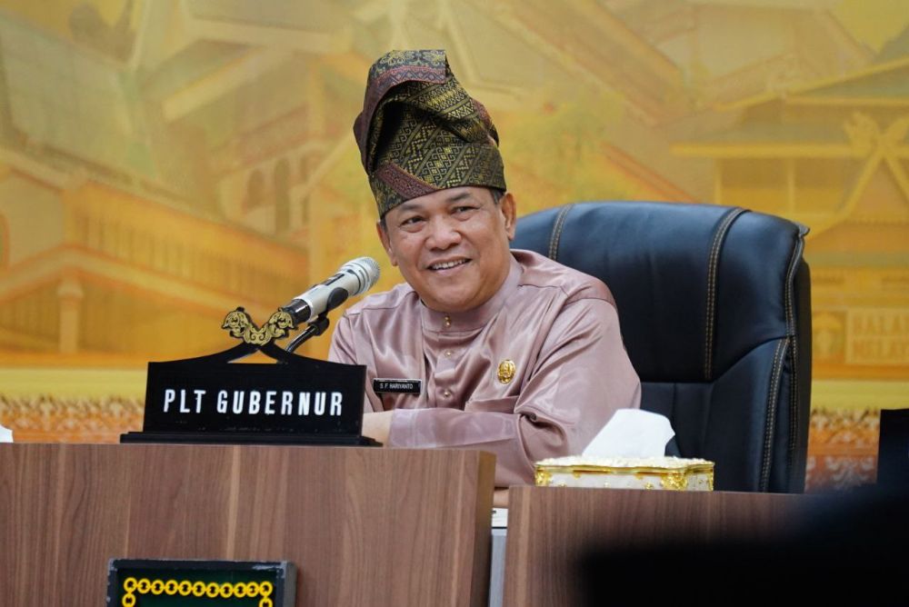 Plt Gubri: Ekonomi Riau Tumbuh 4,79 Persen dan IPM Lampaui Target