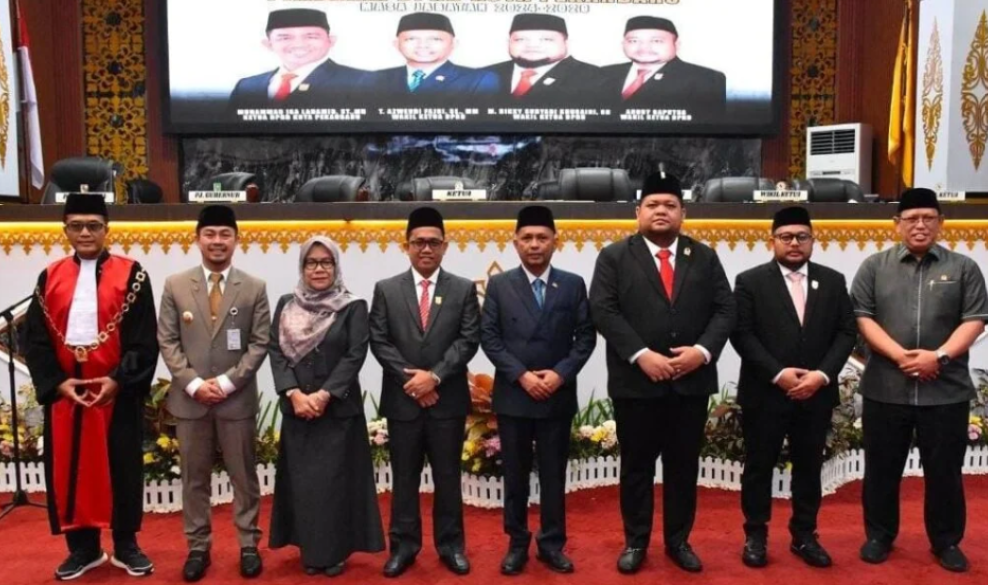 Rapat Paripurna Pelantikan Pimpinan Anggota DPRD Kota Pekanbaru Periode 2024-2029