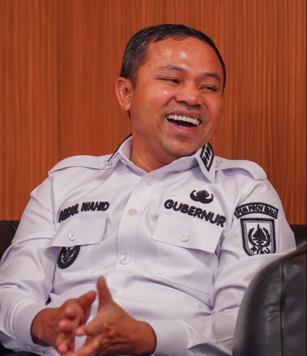 Demi Bangun Riau, Gubri Abdul Wahid Jemput Peluang 1 Triliun Dana 'Karbon' ke Inggris