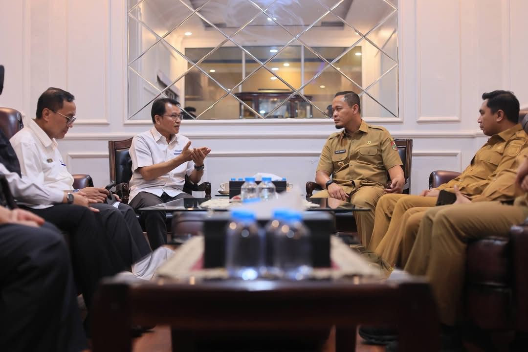Perkuat Sinergi dan Kolaborasi, Walikota Kunjungan Kerja ke DJPb Kanwil Riau