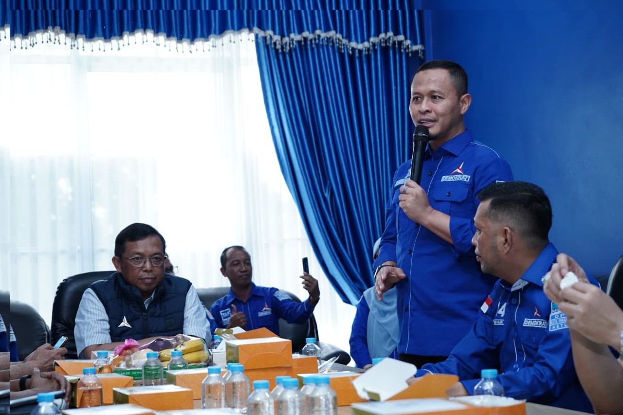 Demokrat Peduli: 1.500 Paket Sembako Disalurkan di Pekanbaru